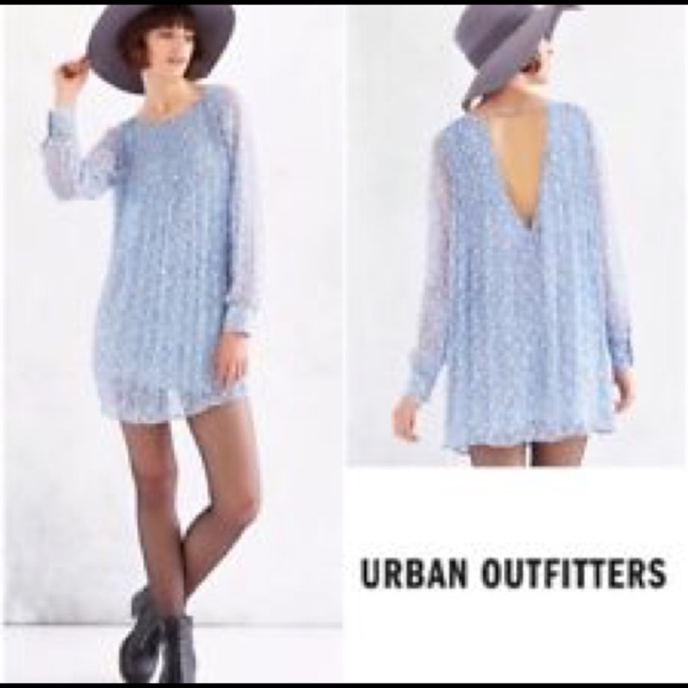 Kimchi blue long sleeved swing dress - pintuck XS